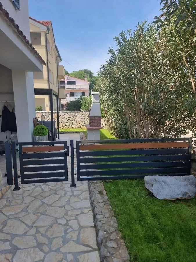 Villa Marta Porat  Porat (Krk)