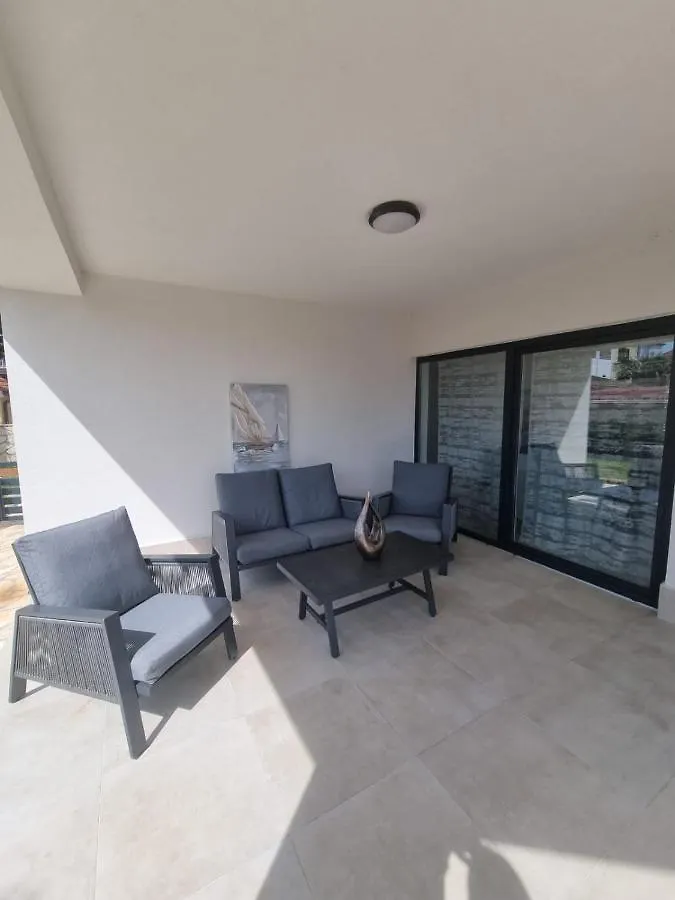 Villa Marta Porat  0*, Porat (Krk) Kroatien