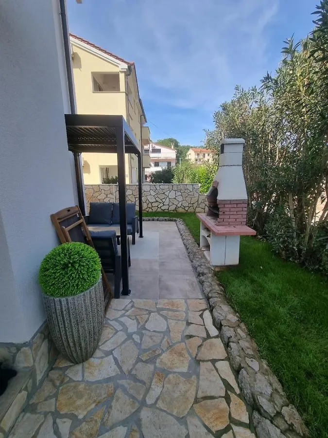 Villa Marta Porat  Apartment Porat (Krk)