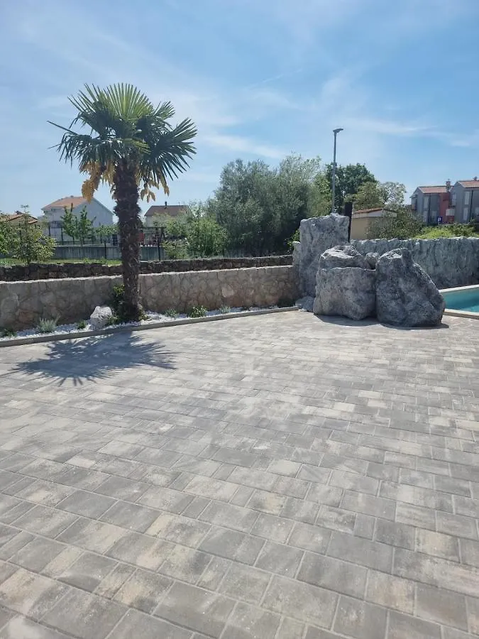 Villa Marta Porat  Apartment