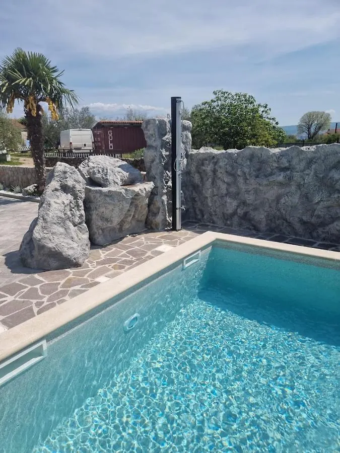 Villa Marta Porat  0*, Porat (Krk) Croatia